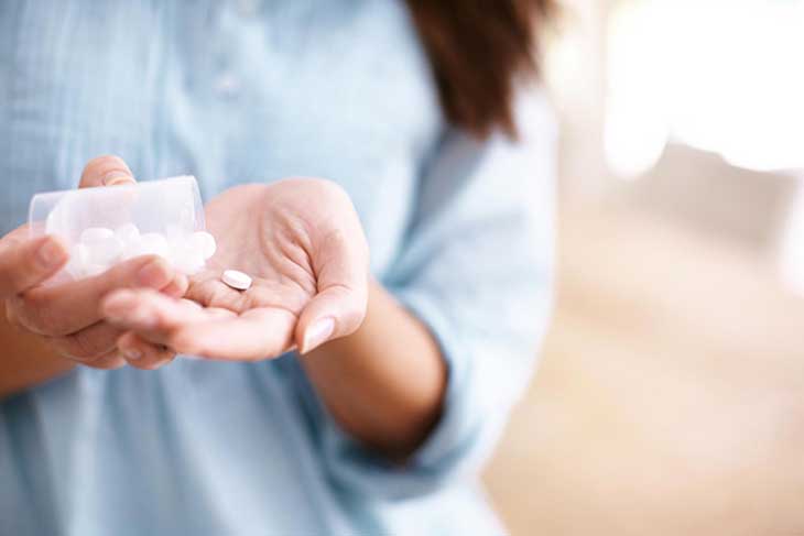 Sử dụng thuốc trị viêm lộ tuyến cổ tử cung chị em cần đặc biệt chú ý