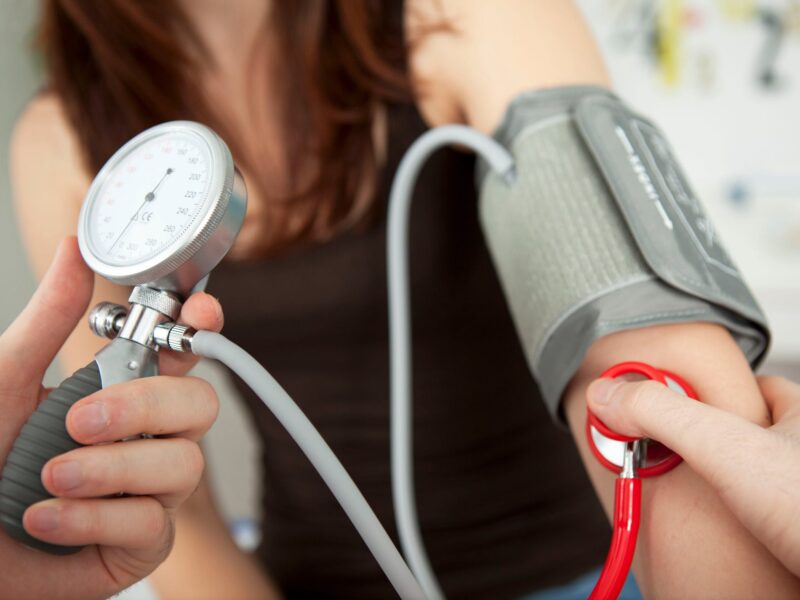 Nội tiết cũng là một trong số các yếu tố ảnh hưởng đến huyết áp